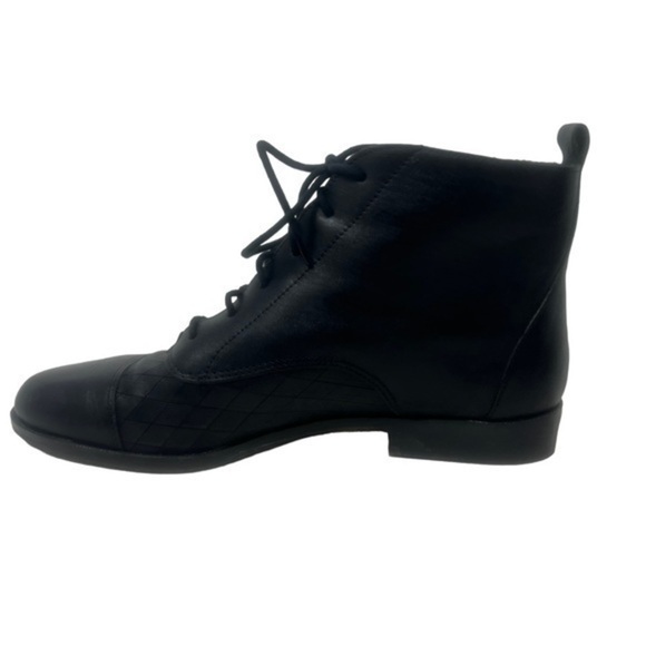 Bonjour Boots - Picture 4 of 11